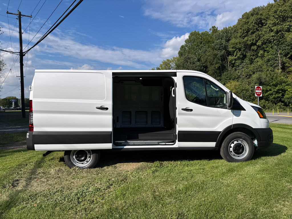 New 2027 Oxford White Ford Base image 7