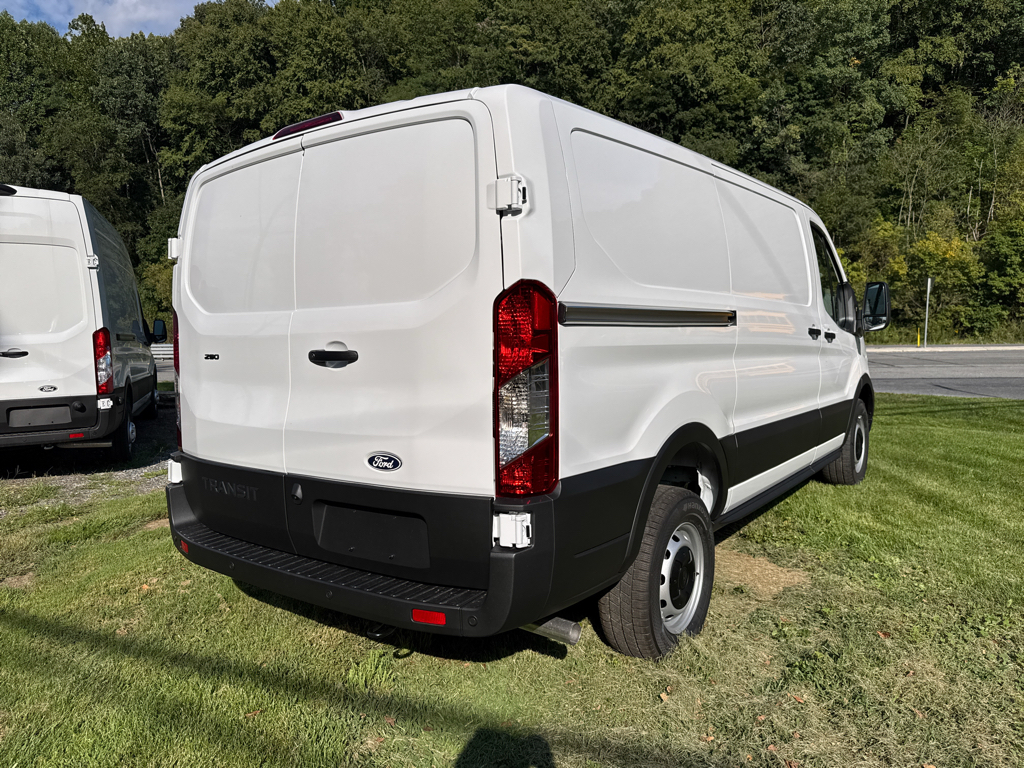 New 2027 Oxford White Ford Base image 20