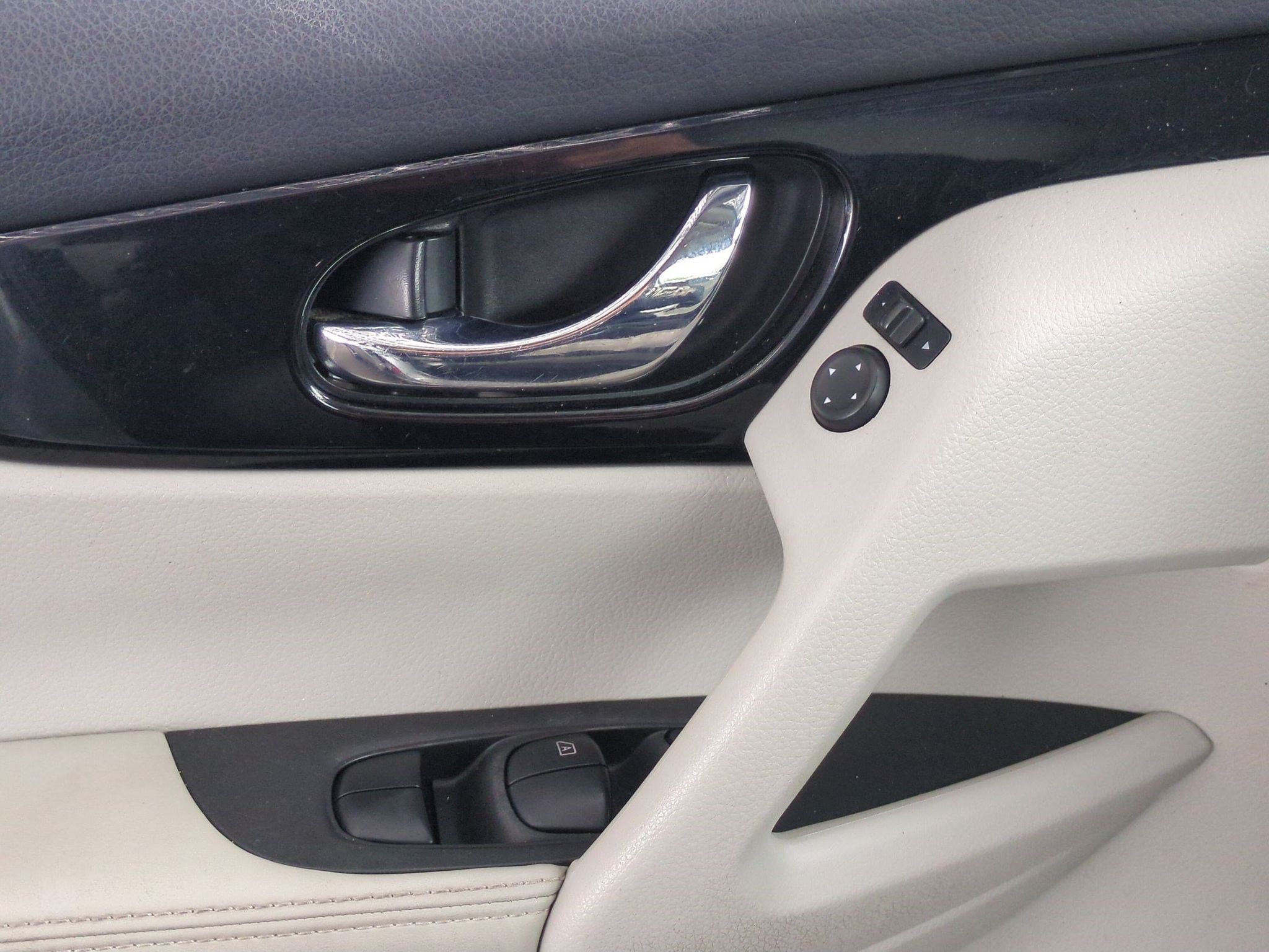 Used 2019 Nissan Rogue Sport SUV