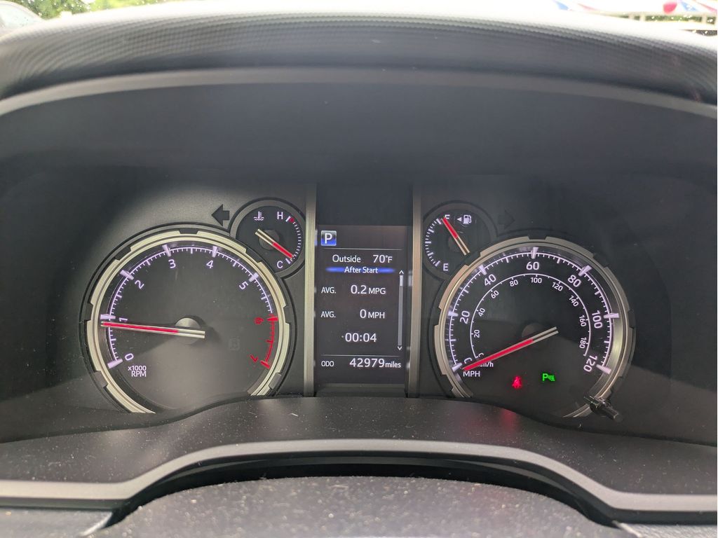2024 Toyota 4Runner Limited - Photo 25