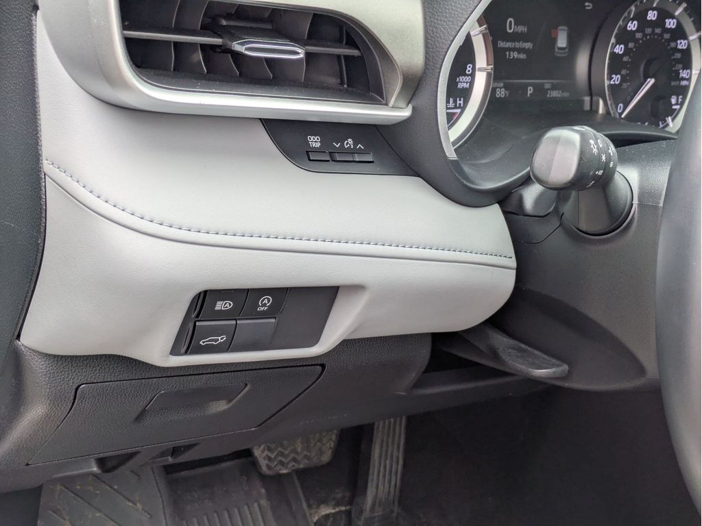 Used 2024 Toyota Highlander SUV