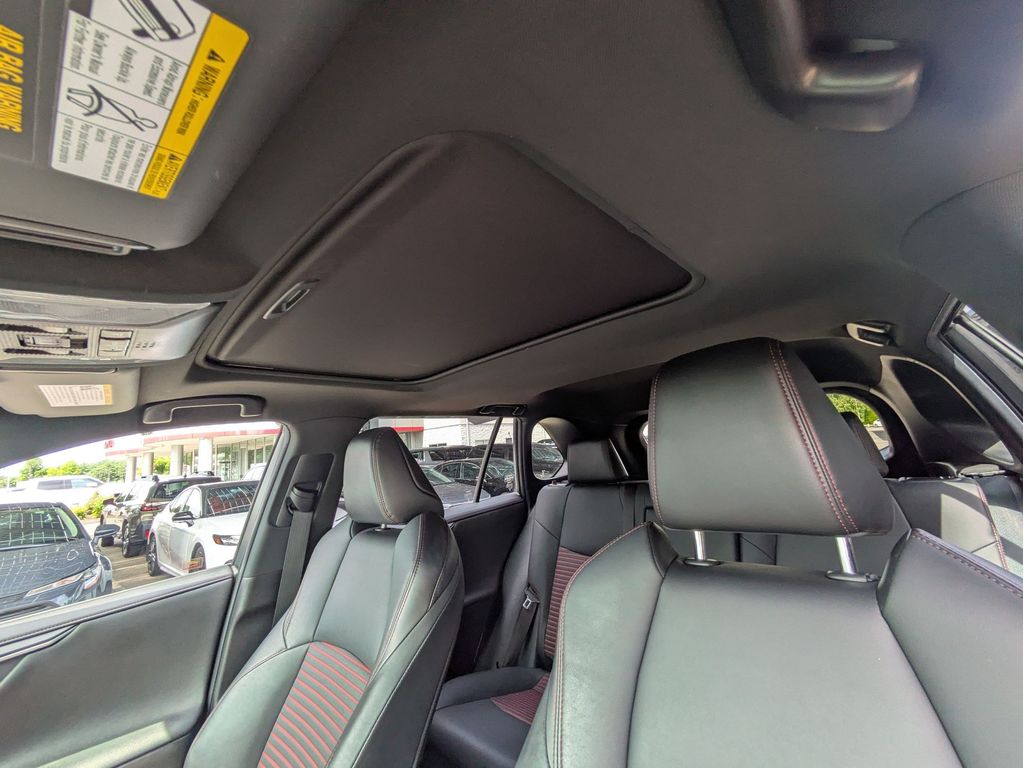 2021 Toyota RAV4 XSE - Photo 8