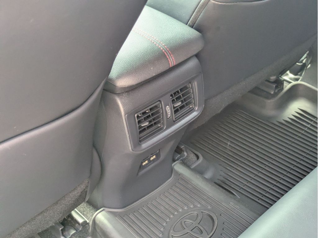 2021 Toyota RAV4 XSE - Photo 10