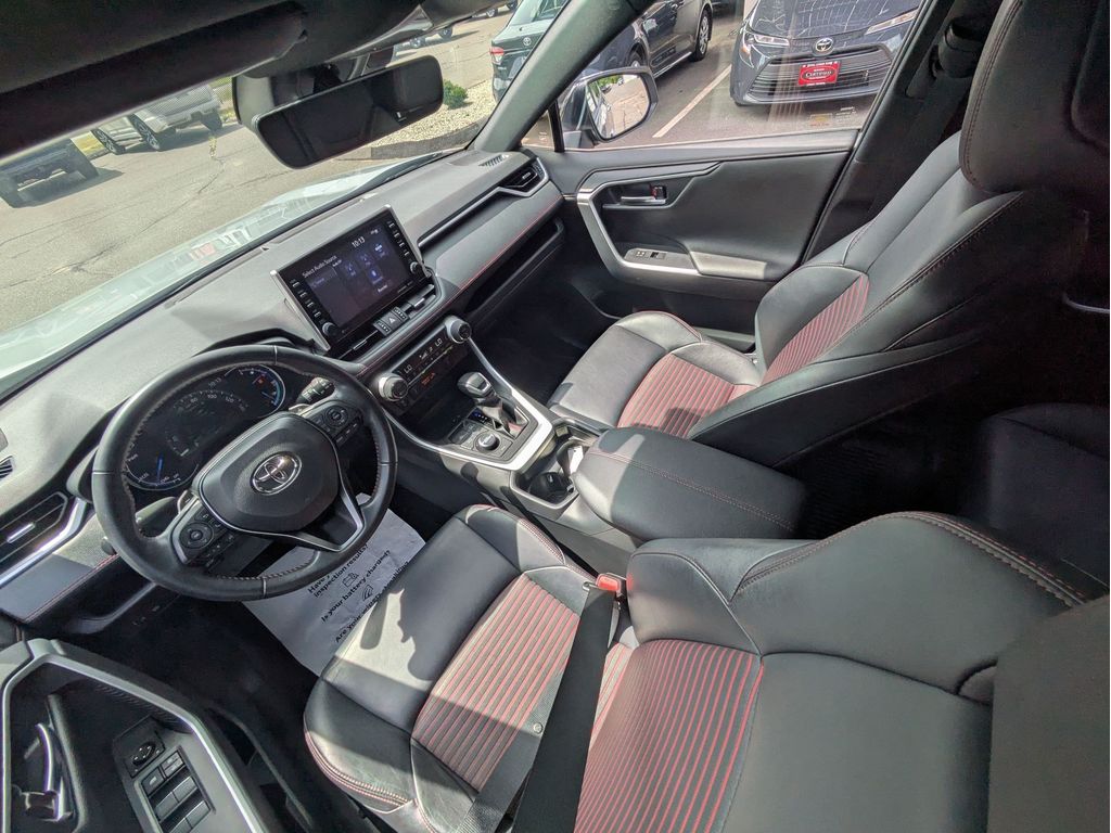 2021 Toyota RAV4 XSE - Photo 12