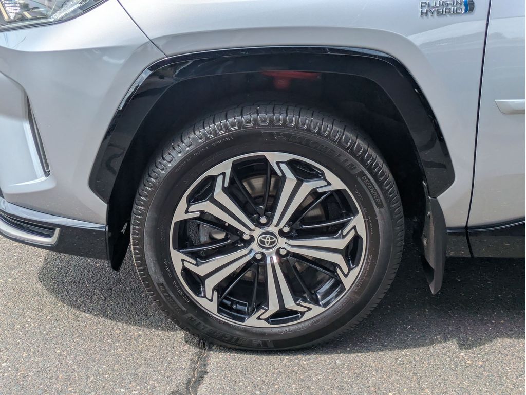 2021 Toyota RAV4 XSE - Photo 28