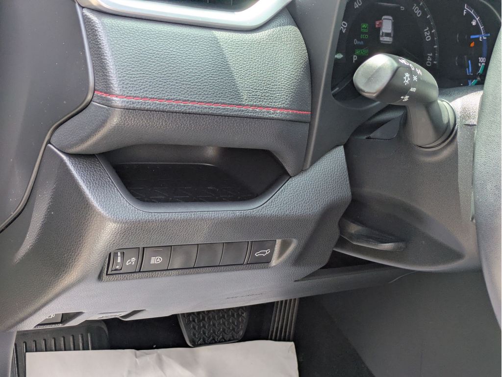 2021 Toyota RAV4 XSE - Photo 27