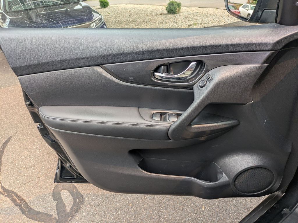 Used 2019 Nissan Rogue SUV