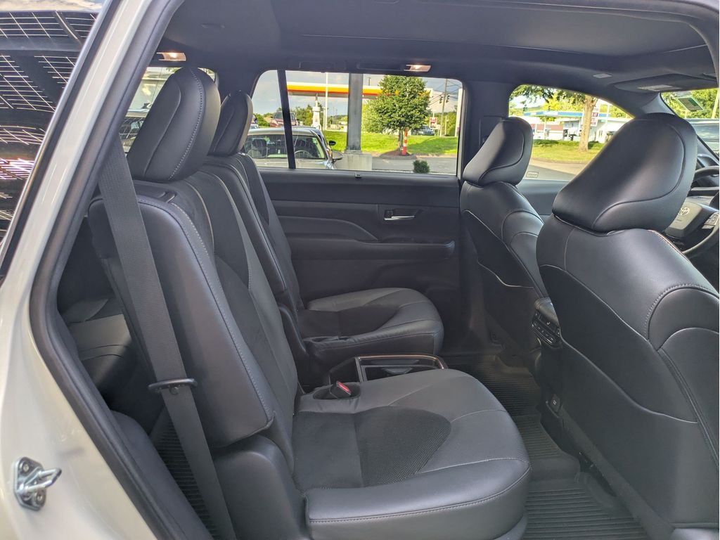 Used 2024 Toyota Grand Highlander Hybrid SUV
