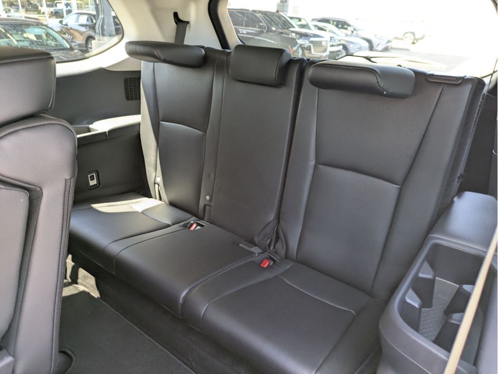 Used 2024 Toyota Grand Highlander SUV