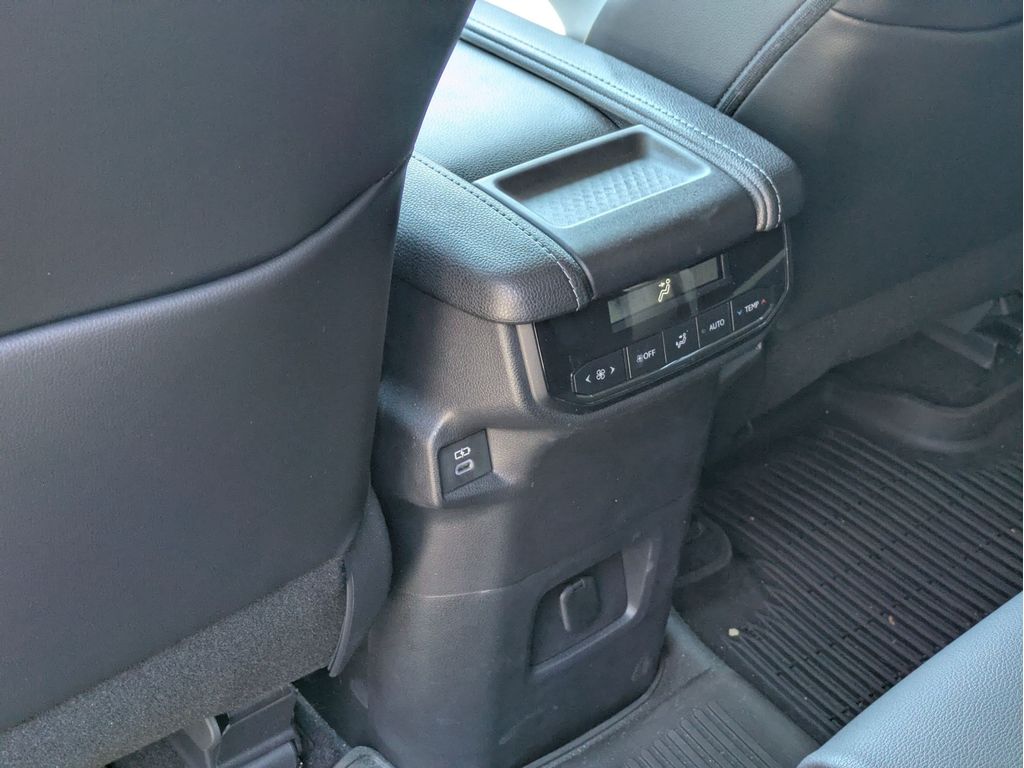 Used 2024 Toyota Grand Highlander SUV