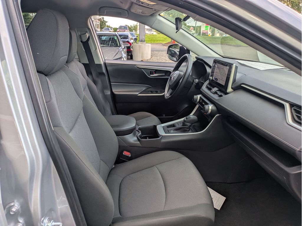Used 2025 Toyota RAV4 SUV