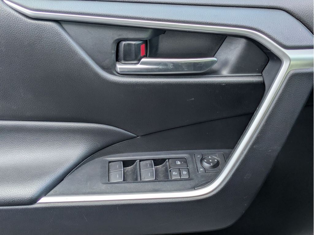 Used 2025 Toyota RAV4 SUV