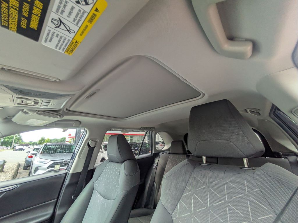 Used 2021 Toyota RAV4 SUV