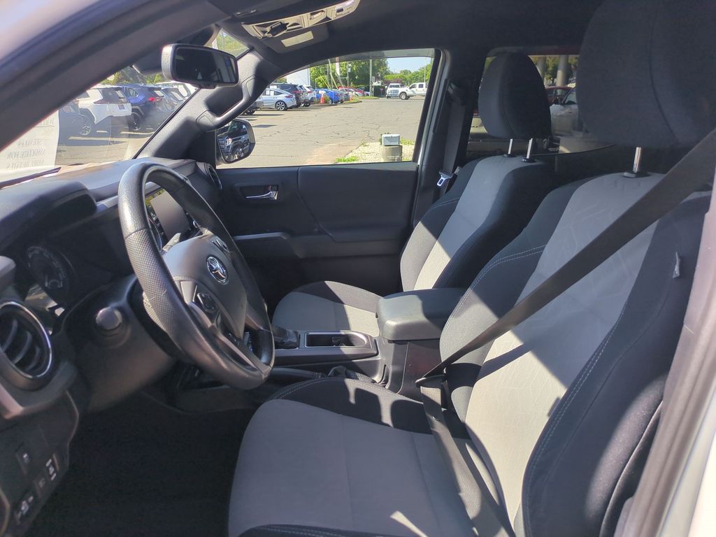 Used 2021 Toyota Tacoma Truck