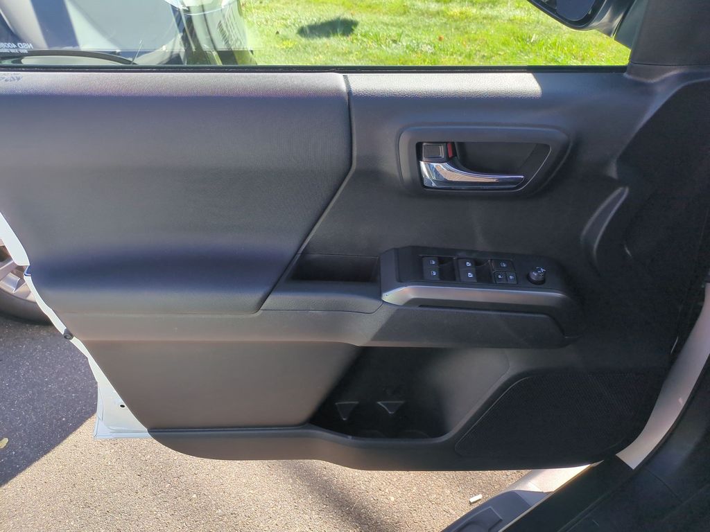 Used 2021 Toyota Tacoma Truck