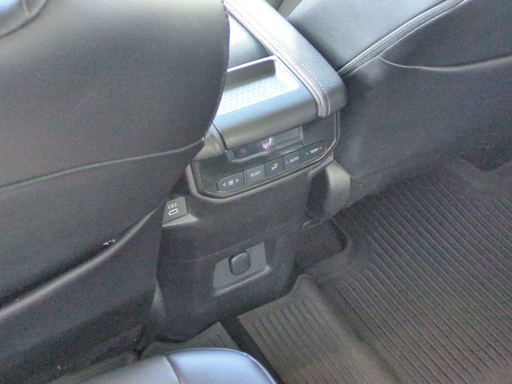 Used 2024 Toyota Grand Highlander SUV