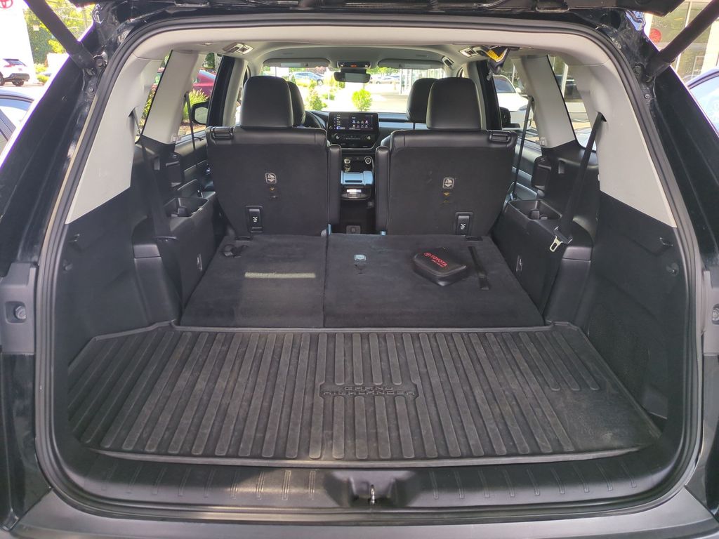 Used 2024 Toyota Grand Highlander SUV