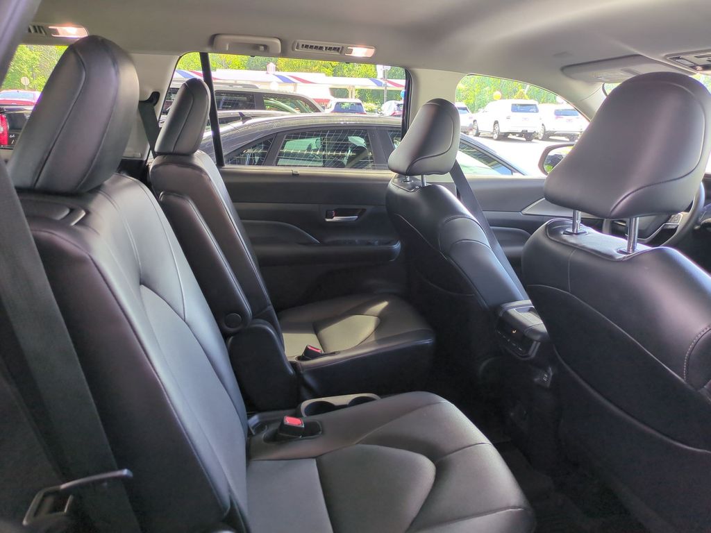 Used 2024 Toyota Grand Highlander SUV