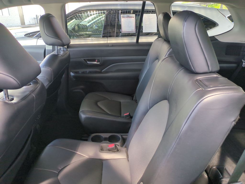 Used 2024 Toyota Grand Highlander SUV