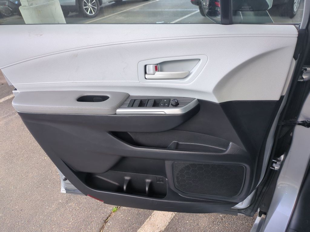 Used 2025 Toyota Sienna Van