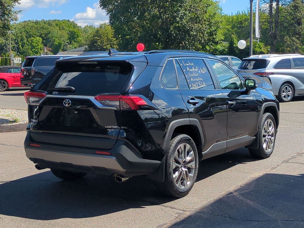 Used 2019 Toyota RAV4 SUV