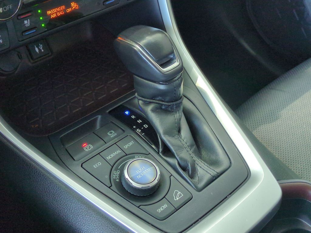 Used 2019 Toyota RAV4 SUV