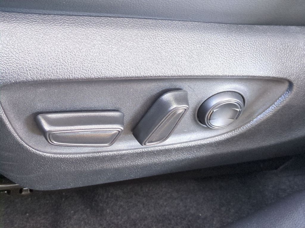 Used 2026 Toyota Highlander SUV