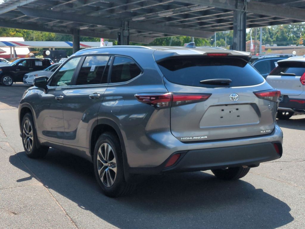 Used 2026 Toyota Highlander SUV