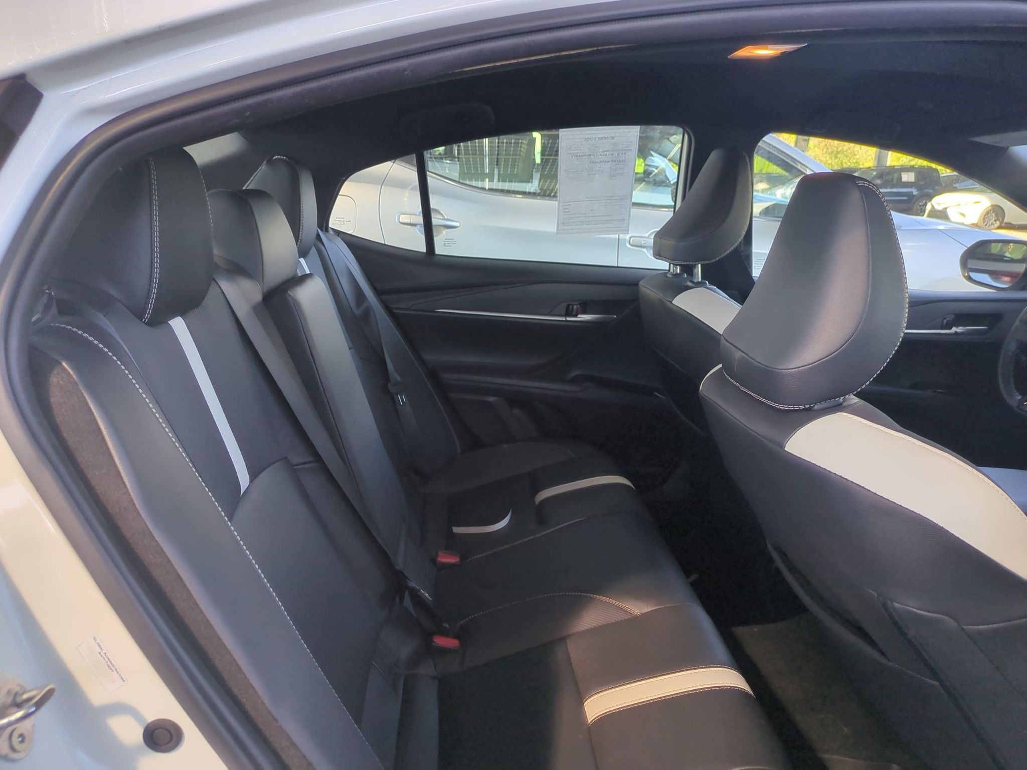 Used 2025 Toyota Camry Hybrid Sedan