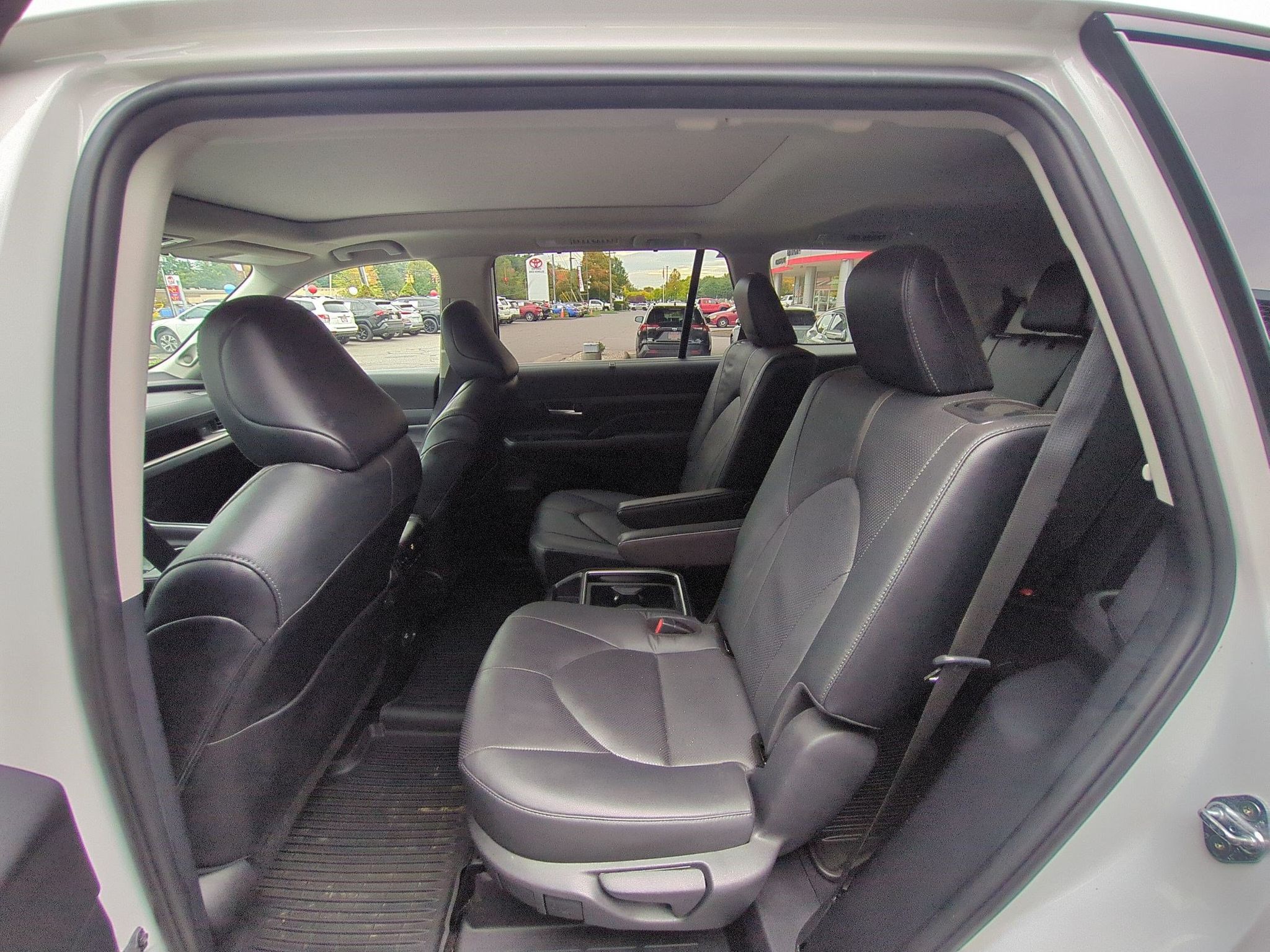 Used 2024 Toyota Grand Highlander SUV
