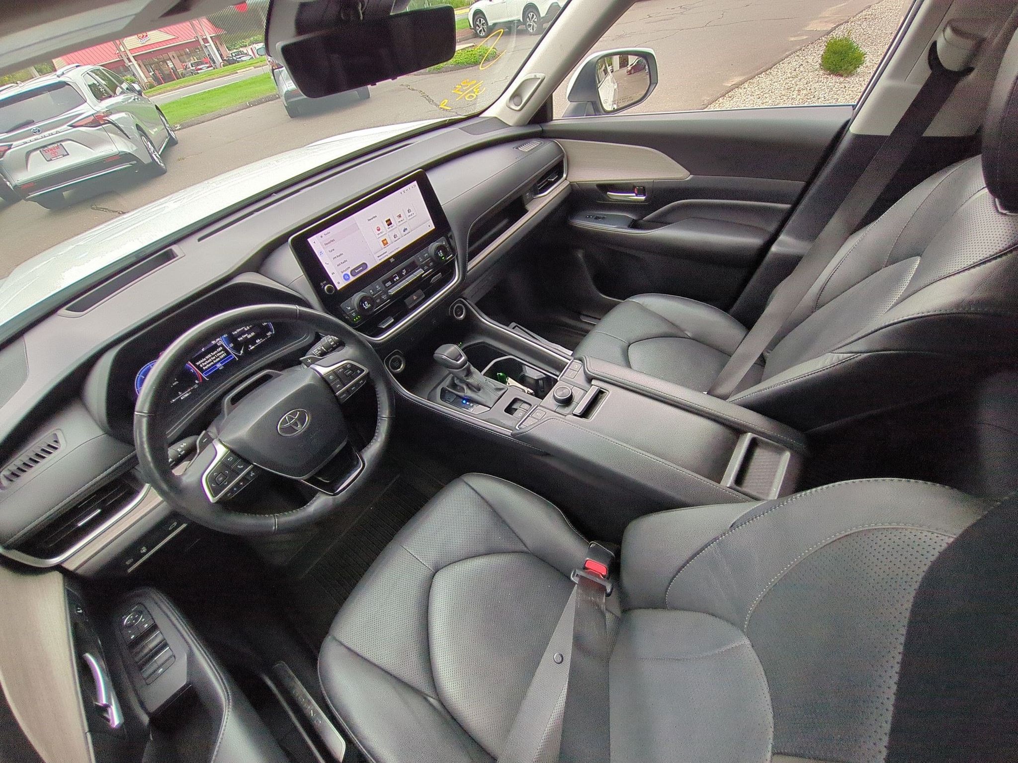 Used 2024 Toyota Grand Highlander SUV