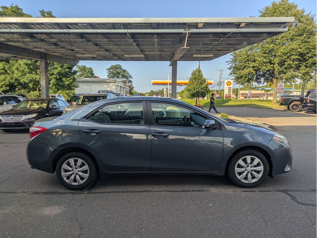 Used 2015 Toyota Corolla LE with VIN 2T1BURHE4FC436740 for sale in Manchester, CT
