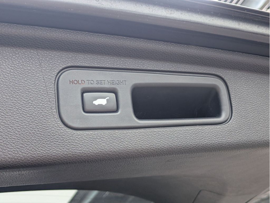 Used 2022 Honda Odyssey Van