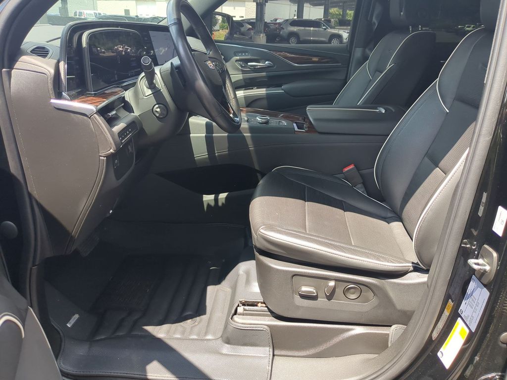Used 2023 Cadillac Escalade ESV SUV