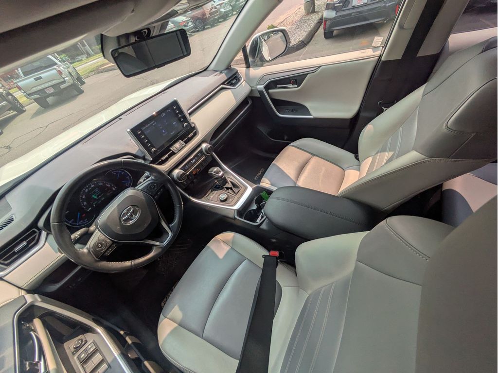 Used 2019 Toyota RAV4 SUV