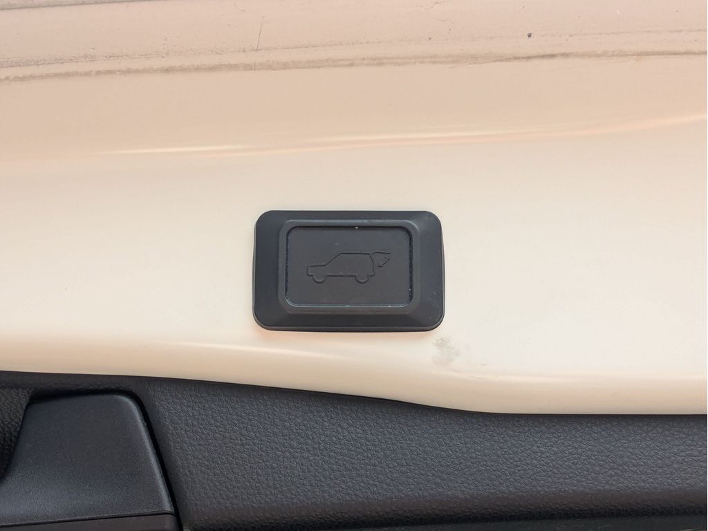 Used 2019 Toyota RAV4 SUV