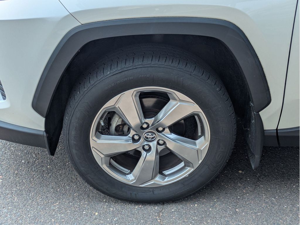 Used 2019 Toyota RAV4 SUV