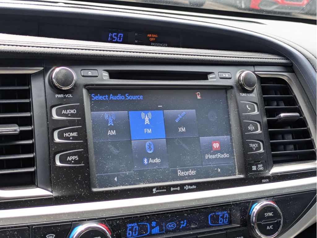 Used 2017 Toyota Highlander SUV
