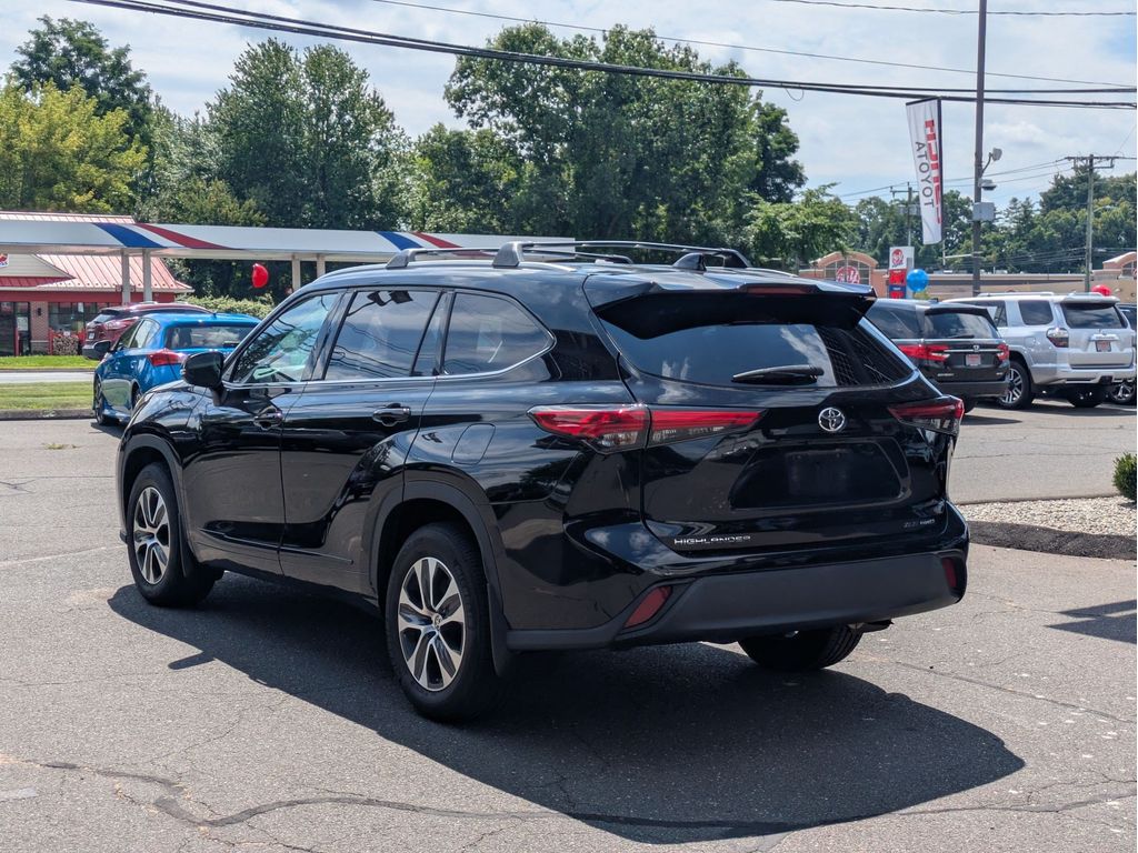 Used 2022 Toyota Highlander SUV