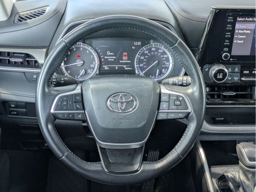 Used 2022 Toyota Highlander SUV