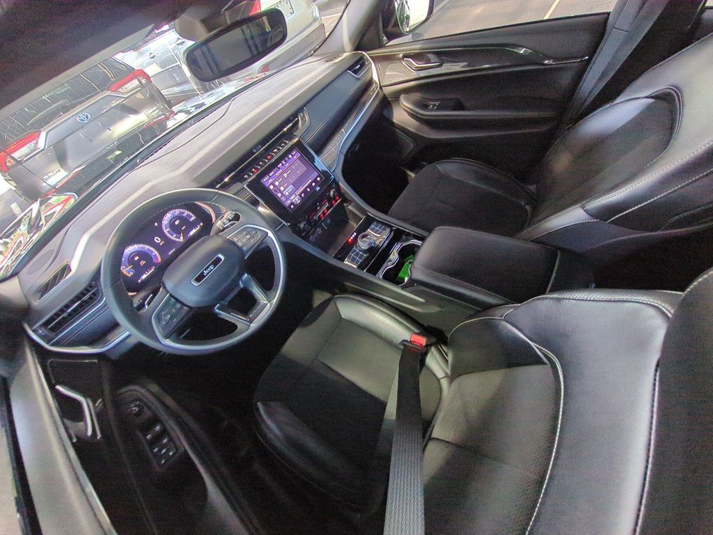 Used 2023 Jeep Grand Cherokee SUV