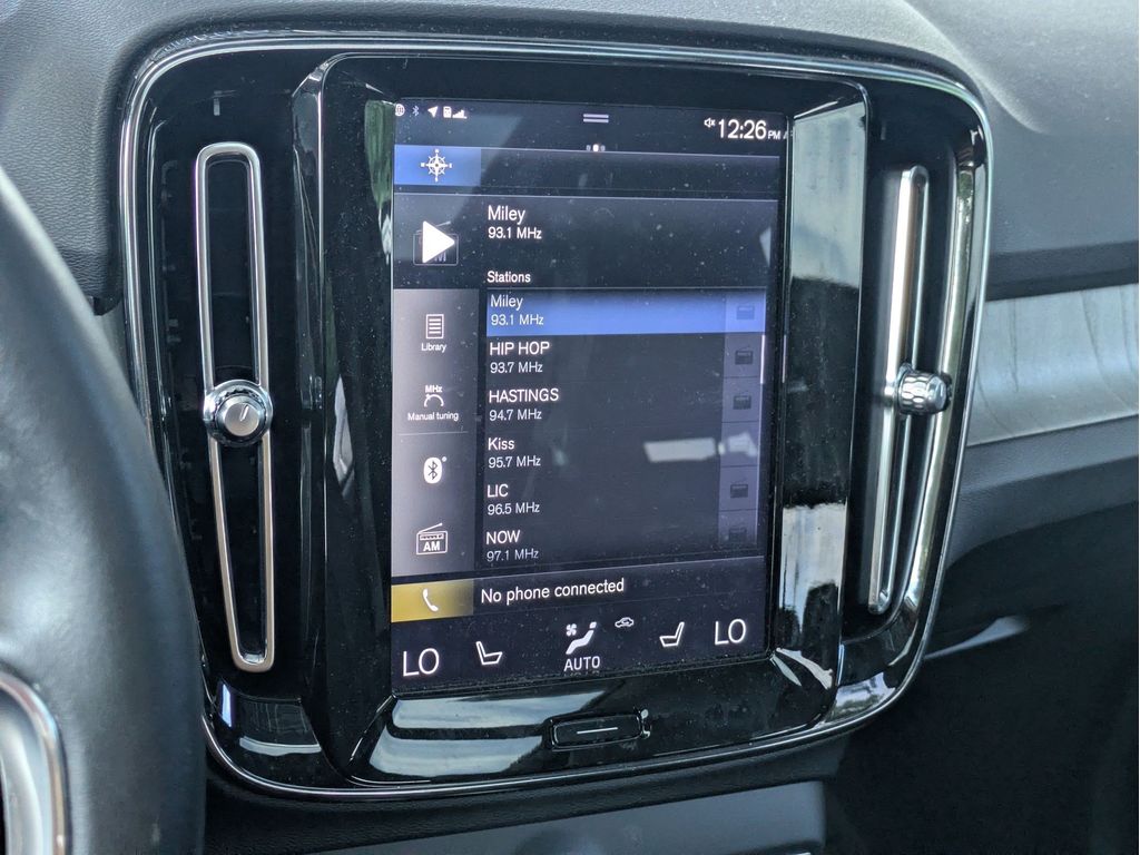 Used 2020 Volvo XC40 T5 SUV