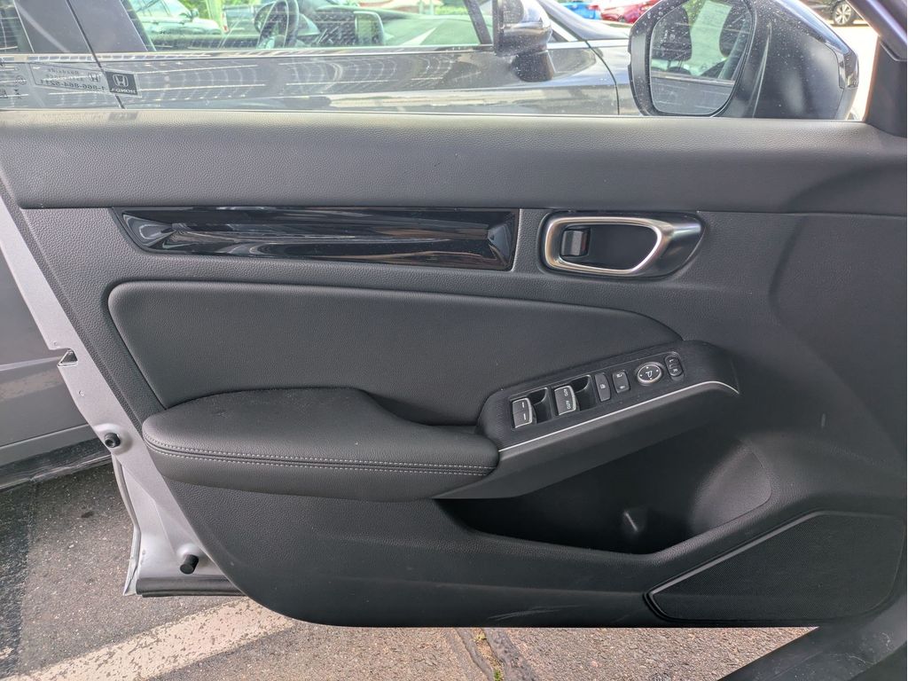 Used 2025 Honda Civic Hybrid Hatchback