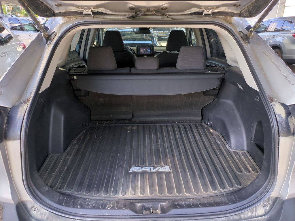 Used 2021 Toyota RAV4 SUV