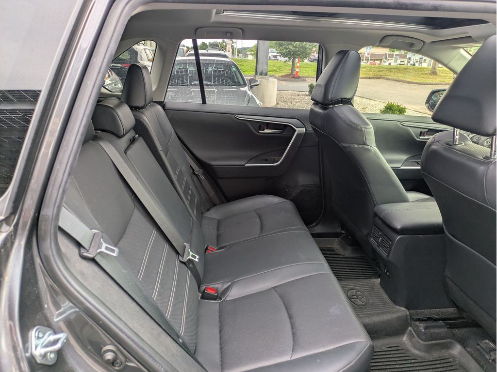 Used 2019 Toyota RAV4 SUV