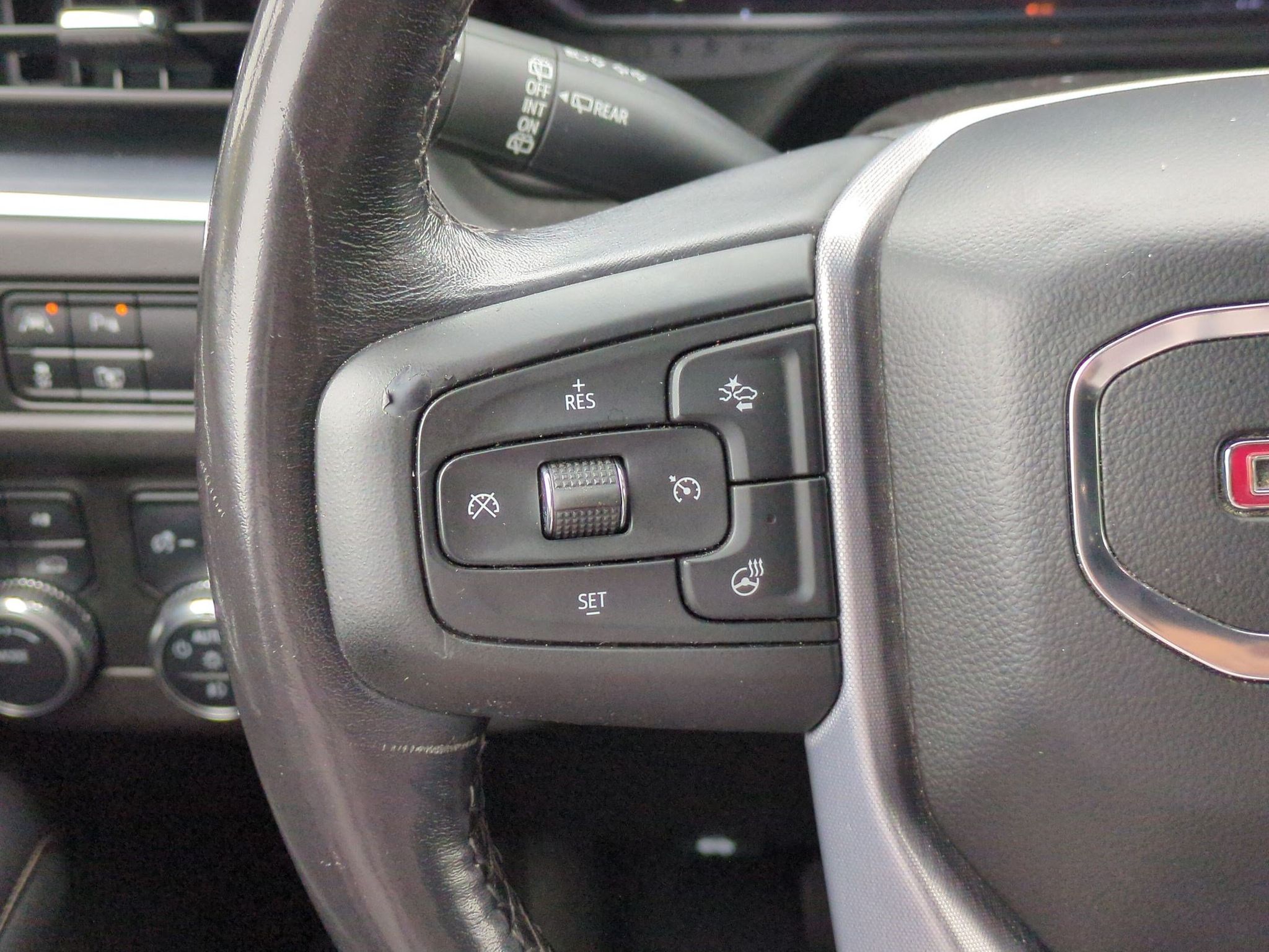 Used 2022 GMC Yukon XL 1500 SUV