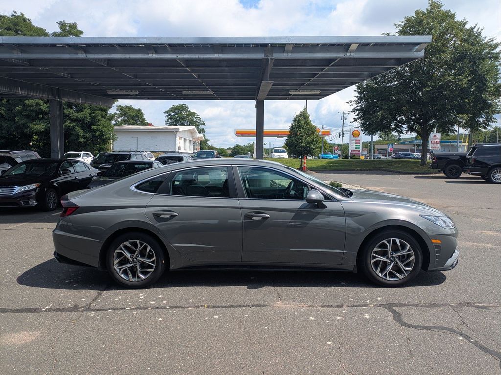Used 2022 Hyundai Sonata Sedan