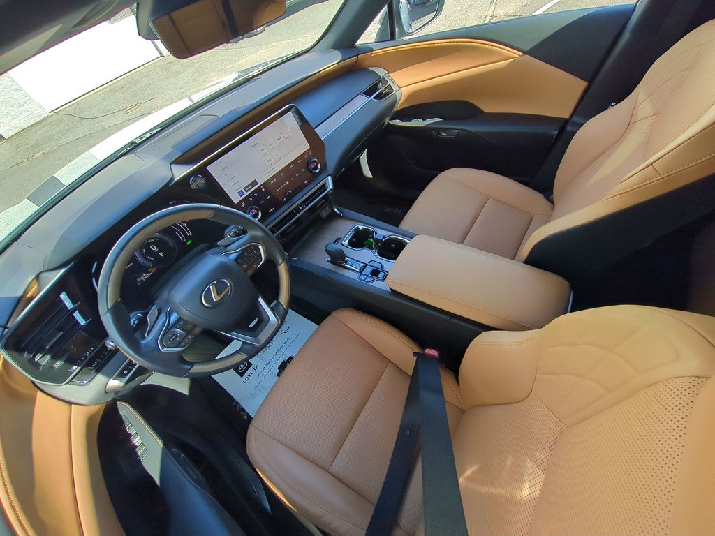 Used 2023 Lexus RX 350h SUV