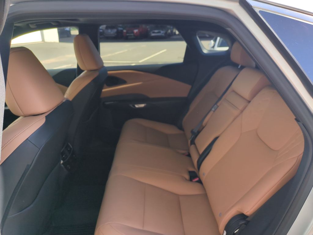 Used 2023 Lexus RX 350h SUV