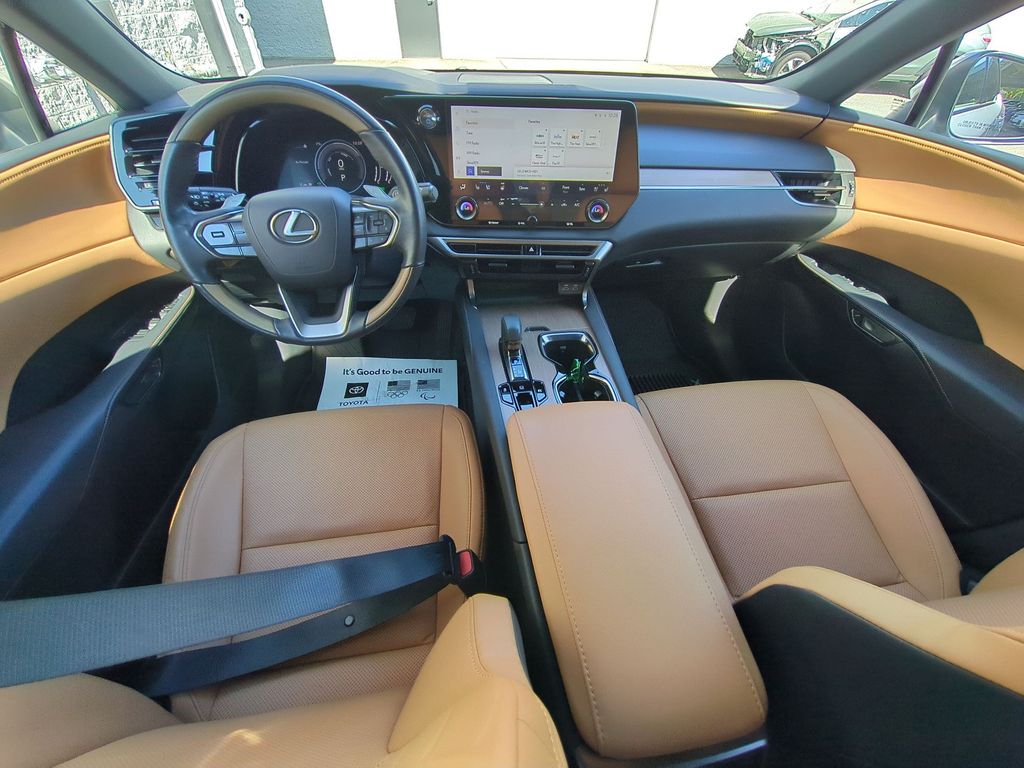 Used 2023 Lexus RX 350h SUV